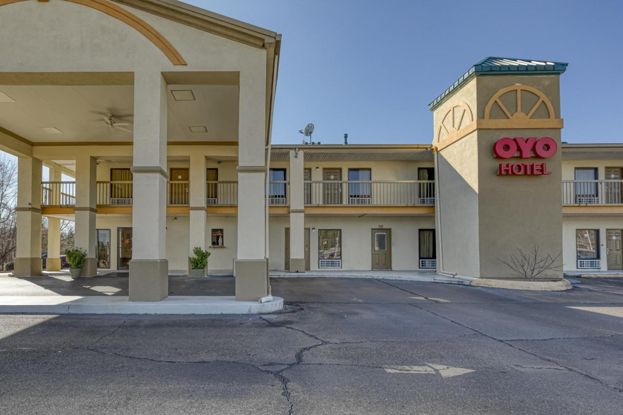 Oyo Hotel Grenada West Dış mekan fotoğraf
