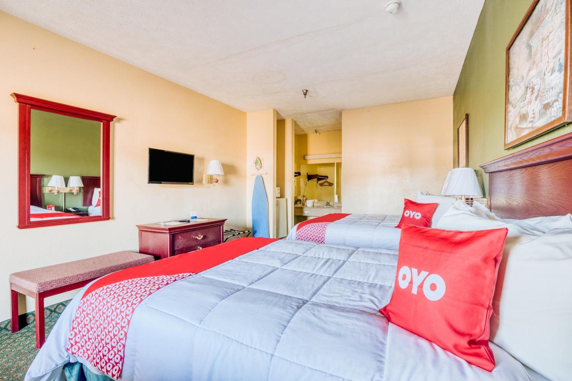 Oyo Hotel Grenada West Dış mekan fotoğraf